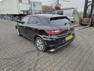 Renault Mégane 1.3 TCe picture 2