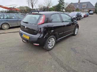 skadebil auto Fiat Punto Evo 1.3 JTD 2010/11