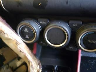 Suzuki Swift 1.4 tURBO picture 6