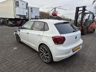 Volkswagen Polo 1.0 picture 2