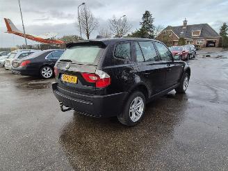 Vaurioauto  passenger cars BMW X3 2.0 16v 2006/2