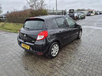 Purkuautot passenger cars Renault Clio 1.5 dCi 2012/9