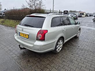 Purkuautot passenger cars Toyota Avensis wagon 2.4 2006/7