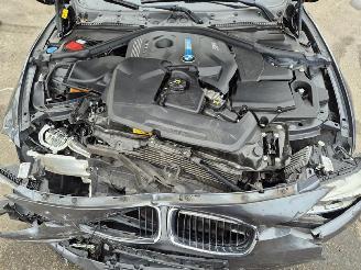 BMW 3-serie GT 330e picture 8