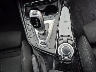 BMW 3-serie GT 330e picture 11