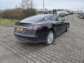 Démontage voiture Tesla Model S 85 2014/6