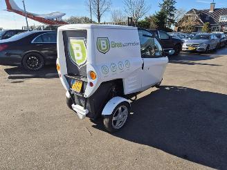 uszkodzony samochody osobowe Carver   2022/10