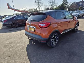 Schadeauto Renault Captur 0.9  TCe 2014/5