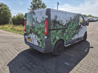 Vrakbiler auto Renault Trafic 2.0 dCi 2014/1