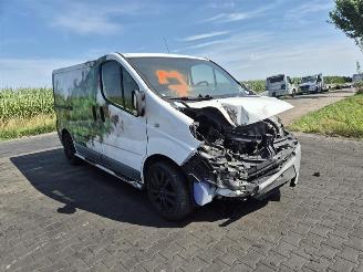 Renault Trafic 2.0 dCi picture 4