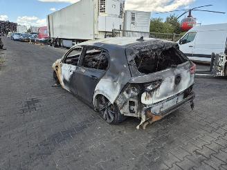 Volkswagen Golf GTE picture 2