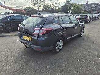 Auto incidentate Renault Mégane Grandtour 1.4 TCe 2010/5