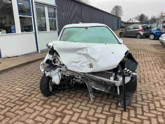 Peugeot 208 208 I (CA/CC/CK/CL), Hatchback, 2012 / 2019 1.2 Vti 12V PureTech 82 picture 2