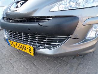 Peugeot 308 SW 1.6 VTi XS picture 7