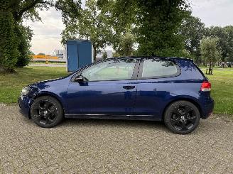 Volkswagen Golf  picture 2