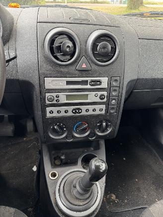 Ford Fusion  picture 11