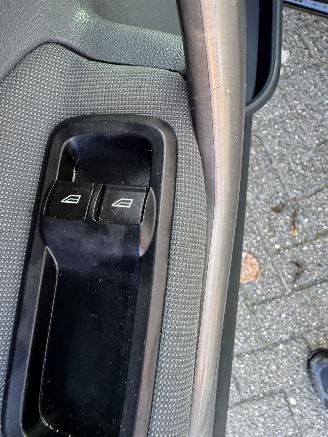 Ford Fiesta  picture 18