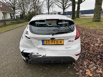 Ford Fiesta  picture 4