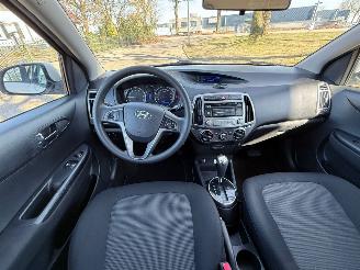 Hyundai I-20 74 kW (101 PK) 1396 cc. picture 13