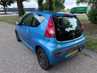 Peugeot 107 50 kW (68 PK)  998 cc. picture 3