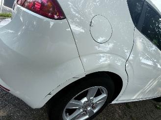 Seat Leon 75 kW (102 PK)  1595 cc. picture 9