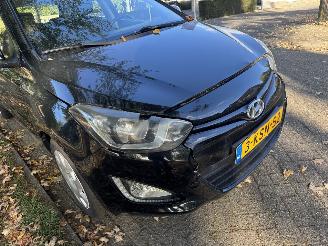 Hyundai I-20  picture 10