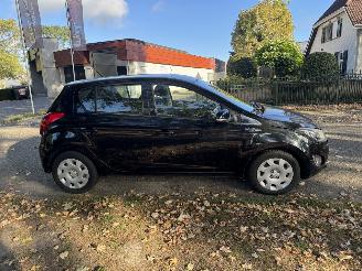 Hyundai I-20  picture 6