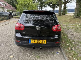 Volkswagen Golf GTI picture 4