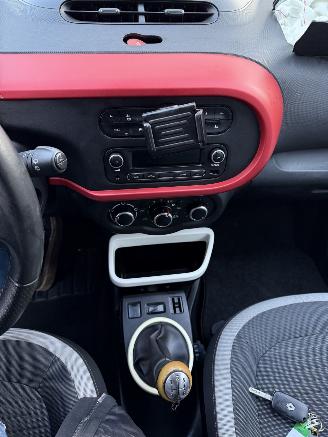 Renault Twingo  picture 18