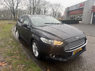 Ford Mondeo  picture 7