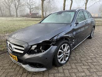 Voiture accidenté Mercedes C-klasse 350 e 2015/1