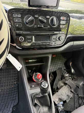 Volkswagen Up!  picture 20