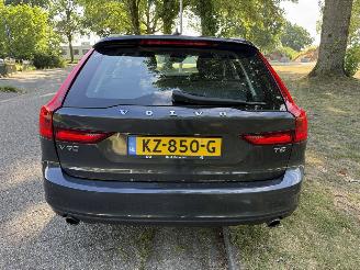 Volvo V-90  picture 4