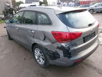Kia Ceed 1.4 CRDI Break Comfort picture 5