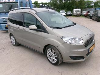 Ford Tourneo Connect 1.0  Ecoboost   Titanium picture 3