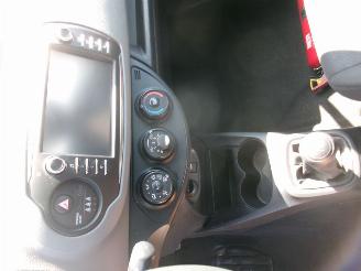 Toyota Yaris 1.0 -5 Drs - Fase2 picture 23