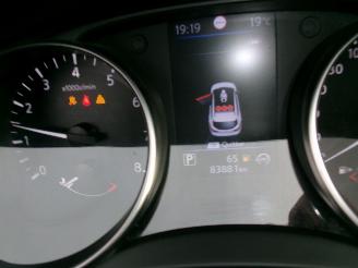 Nissan Qashqai 1.3 Design Automatic picture 37