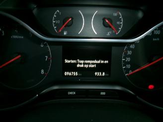 Opel Grandland 1.2 Ultimate Automatic picture 35