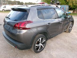 Peugeot 2008 1.2 Crossway picture 4