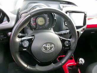 Toyota Aygo 1.0 X - 5 Drs picture 24