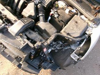 Renault Clio 1.0 Limited picture 13