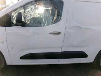 Peugeot Partner 1.6 HDI Pro picture 12