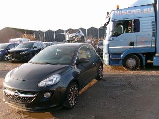 Auto incidentate Opel Adam 1.2 Senses 2016/10