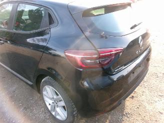 Renault Clio 1.0 Zen 5 Drs- HB picture 18