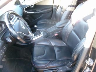 Volvo V-40 1.6 D - Cross Country picture 27