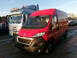 krockskadad bil bedrijf Peugeot Boxer 2.0 HDI Hoog-Comfort 2019/9