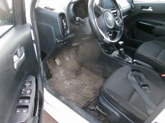 Kia Picanto 1.2 Fusion picture 18