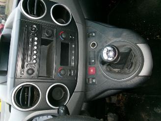 Peugeot Partner Tepee 1.2 Tepee Active picture 29