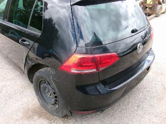Volkswagen Golf 1.2 Allstar - 5 Drs picture 13