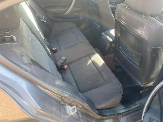 BMW 1-serie 116i 5drs motor probleem picture 9